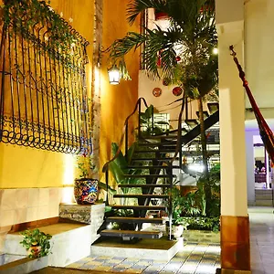 Guest house Magic Garden House, Cali